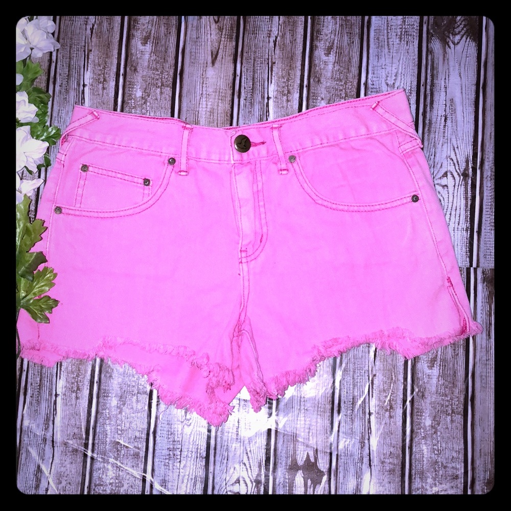 🌴FREE PEOPLE•27•HOT PINK•JEAN CUTOFF SHORTS